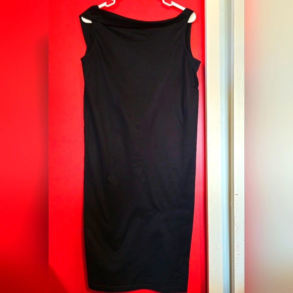 Elegant Black Dress With Back Dip